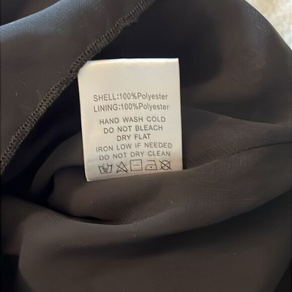 New! AKIRA SWEETIE PLEATED RUFFLE SLEEVELESS MINI DRESS IN BLACK Size M - Picture 16 of 16